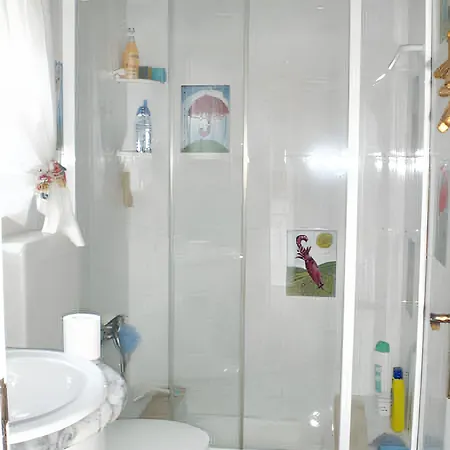 Апартаменты Comfortable In With Shared Pool 30 M² Назаре